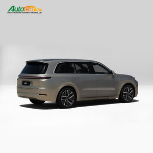 豪华汽车 2024 款理想L9 中古车 SUV 四轮驱动 理想L9 混合动力SUV 汽车 <span class=keywords><strong>7</strong></span>座 四轮电动车 中国制造 - Product Image 4