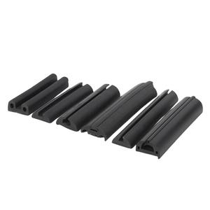 Perfil de extrusión de goma para muelle de protección de carreras de barcos marinos, tira de parachoques Epdm, guardabarros de goma en forma de B para barcos - Product Image 1