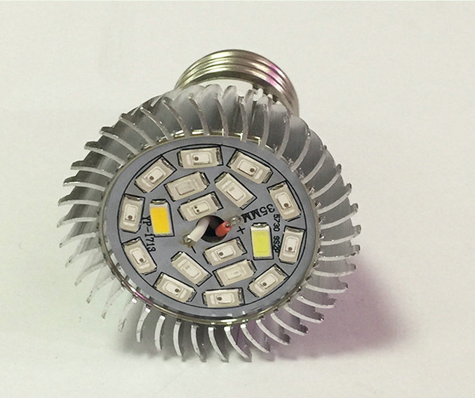 Full Spectrum Plants UV IR Growing Lamp Indoor Rooms Veg Flower Greenhouse Dual LED Grow Light Bulb