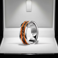 Bague martelée en tungstène 8 mm avec incrustation de bois de fût de whisky carbonisé, grès et météorite, et bande argentée pour homme, mariage et fiançailles