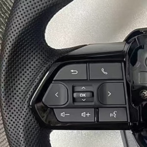 Volante Negro Piano para Toyota Hilux Revo, Camry Runner, Land Cruiser LC200, LC300, Prado, LC79, LC70, LC76, FJ70, FJ79 - Product Image 3