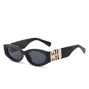 Nuevas Gafas de Sol Ovaladas Estrechas Vintage, Gafas de Sol Gruesas y Anchas para Mujer, Protección UV, Gafas de Sol Modernas para Exteriores, Venta al por Mayor - Product Image 1