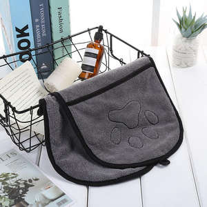 Toalla de Secado para Mascotas (Perros y Gatos) de Algodón Suave Ecológica con Logotipo Personalizado, Absorbente - Product Image 4