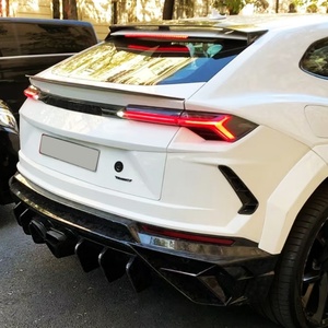 Upgraded <b>Model</b> Body <b>Kit</b> Broken Cloth Pattern Front Rear Bumpers <b>Engine</b> Hood Fog Light Cut-outs New for Lamborghini Urus 4.0T - Product Image 5