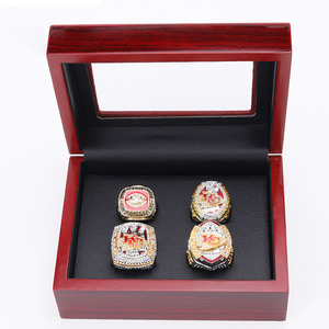 Ha colpito l'anello di campionato di calcio personalizzato di alta qualità <span class=keywords><strong>NFL</strong></span> Kansas City Chieftain Kelce Mahomes anello 2024 capo - Product Image 4
