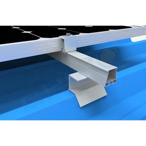 Aluminium profiel zonnepaneel stellingsysteem met klem voor trapezium plaatwerk dak - Product Image 1