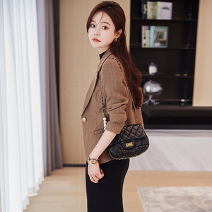 Womens <b>Wool</b> Blazer Slim Fit Short Style Grey Yellowish Brown Casual Elegant Autumn Winter - Product Image 4