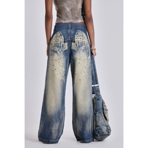Jean baggy décontracté Y2K pour femme, imprimé grandes ailes, coupe large, en denim mélangé coton, délavage vintage, effet usé, vente en gros - Product Image 1