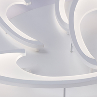 Plafonnier en forme de fleur en cristal Led décoration de maison monté en surface 30w 60w 120w 150w plafonnier fantaisie en acrylique