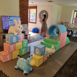 Ensemble de jeux mous blocs aire de jeux intérieure et extérieure grimpeur joyeux tour fête enfants ensemble d'équipements de jeux mous - Product Image 1