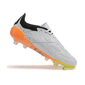 Proveedor Personaliza Botines de Fútbol Americano Clásicos de Alta Calidad, Transpirables, para Exteriores, con Entresuela de EVA y Suela de Goma - Product Image 1