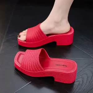 Pescador Sapatos Palavra Chinelos Feminino 2022 Nova Palha Tecido Confortável Casual de sola grossa Alpercatas de Praia Utiliza Femme