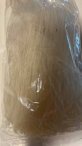 วุ้นเส้นข้าวเวียดนามสดแท้ แบบแห้ง ผลิตตามสั่ง (OEM/ODM) ปรับแต่งได้สำหรับตลาดขายส่งทั่วโลก - Product Image 3