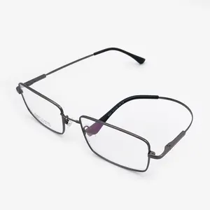 Marchio quadrato uomo prescrizione di alta qualità occhiali quadrati flessibili occhiali da vista in titanio montatura per occhiali all'ingrosso