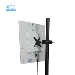 Sistema di parcheggio 12dBi Antenna integrato lettore rfid uhf rfid lettore con RS232 RS485