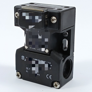 Az15zvrk-m20 101157376 Composant de sécurité W. -1247 Nouveau Original Prêt Stock Automatisation Industrielle Pac Dédié Plc Pro - Product Image 1