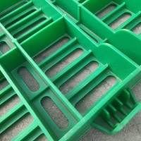 Nouveau revêtement de sol en plastique PP robuste et durable pour les fermes d'ovins et caprins avec 1 an de garantie, équipement d'élevage animal