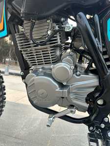 Moto tout-terrain N911 250cc 4 temps refroidie par air avec amortisseurs réglables, vitesse maximale >80 km/h, adaptée à toutes les conditions routières - Product Image 6