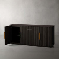 Meuble TV en bois de pin cannelé Finnley, avec détails côtelés courbés pour hall d'entrée de luxe, buffet, meuble de rangement, unité d'entrée