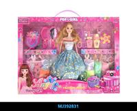 Vente en gros Poupée en plastique de 11.5 pouces OEM pas chère éducative mode belle princesse intégrale cadeau avec fenêtre