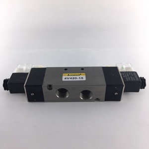 <span class=keywords><strong>Airtac</strong></span> Standard <span class=keywords><strong>4V420</strong></span> <span class=keywords><strong>15</strong></span> 24V Válvula solenoide neumática con estructura piloto Válvula de control de aire - Product Image 3