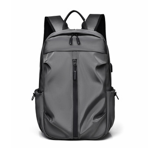 Sac à dos décontracté pour homme gris 20-35L, confortable, pour les loisirs et les voyages, sac pour ordinateur portable, printemps 2024 - Product Image 1