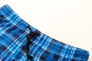 <span class=keywords><strong>Pigiama</strong></span> da notte <span class=keywords><strong>invernale</strong></span> da <span class=keywords><strong>uomo</strong></span> <span class=keywords><strong>pigiama</strong></span> Waffle Top e pantaloni in pile polare stampati Set di biancheria intima termica in poliestere all'ingrosso per <span class=keywords><strong>uomo</strong></span> - Product Image 6