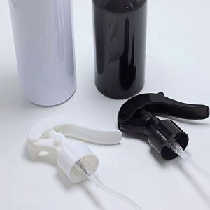 Botellas de Spray de Agua con Gatillo de Plástico Blanco y Negro, Pulverizadores de Niebla Fina de 6oz, 8oz y 16oz, Recargables, para Peluquería, Cabello, Hogar y Salón - Product Image 4