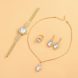 NW1406 5 pièces montre femme ensemble de bijoux mode ronde femmes montre strass collier boucles d'oreilles anneau ensemble - Product Image 5