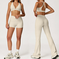 Ensemble de yoga 2 pièces pour femmes, soutien-gorge de sport à col en V profond, leggings à taille haute croisée avec poches, tenue de sport pour la salle de sport