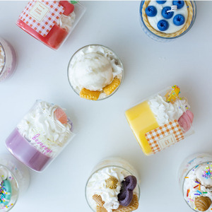 Bougie parfumée artisanale en verre, style pâtisserie, pour décoration intérieure, cadeau, aromathérapie, parfum de cupcake et de dessert - Product Image 2