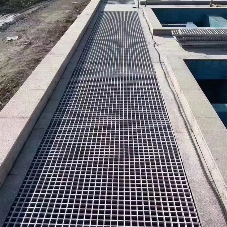 FRP Catwalk Board Fiberglass Grating Walkway Slip Resistant Surface for ...