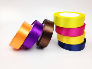 도매 1.5 인치 4cm 단면 새틴 리본 롤 멀티 컬러 폴리에스터 솔리드 패턴 선물 상자 포장 25 야드/롤 - Product Image 4