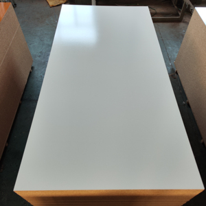 4*8 Chất lượng cao bóng UV <span class=keywords><strong>melamine</strong></span> đồ nội thất sử dụng giá tốt nhất không thấm nước màu xanh lá cây lõi Ván Dăm/Ván - Product Image 4