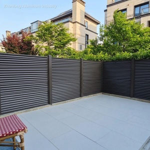 Valla de Privacidad de Aluminio Elegante de 4x8 pies con Recubrimiento en Polvo AAMA, Valla Residencial de Lujo con Modelado 3D para Seguridad Perimetral - Product Image 5