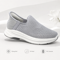 2026 Logo Personnalisé Baskets Chaussette Femme Grise 5D Mains Libres Flyknit Soutien Talon Plateforme Rembourrée Marche Gros