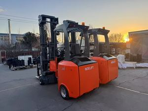 Montacargas Articulado de 1.5 Toneladas, 12 Metros, 4x4, con Pluma Telescópica - Product Image 2