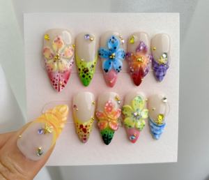 โมนาเพ้นท์เล็บแบบใส3D หางปลาทรงอัลมอนด์ขนาดกลางกดบนเล็บ - Product Image 3