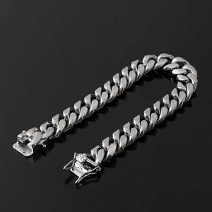 Cadenas de Joyería de Moda: Collares de Oro y Plata, Pulseras Coloridas Estilo Hip Hop, Cadenas Cubanas, Gargantillas y Joyería de Acero Inoxidable - Product Image 1