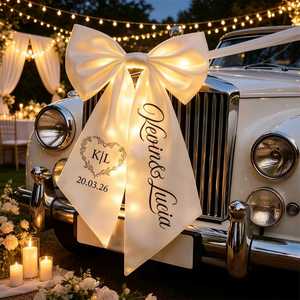 Nœud en ruban de satin personnalisé pour voiture de mariage, grand nœud en satin pour voiture de mariage avec noms, décoration romantique pour voiture de fuite des mariés - Product Image 1
