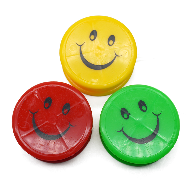 Smiling Face Plastic Classic YoYo toys for kids