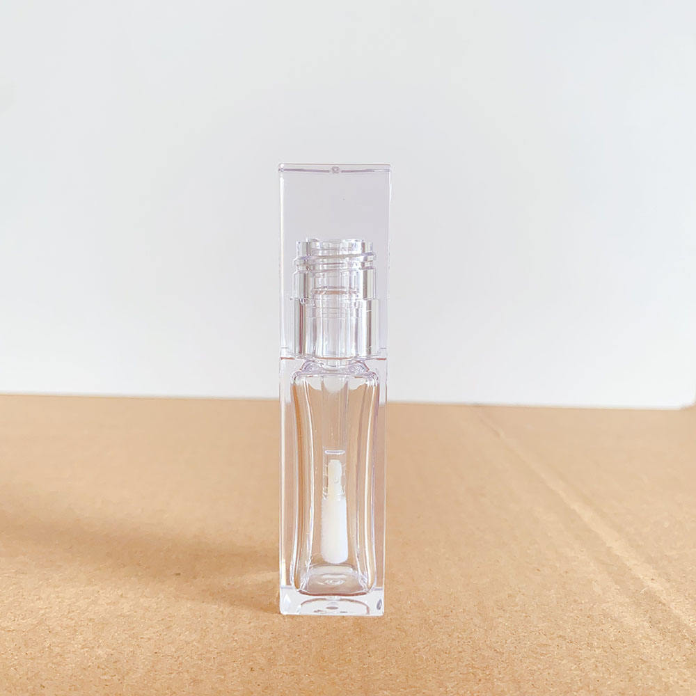 Pincel pequeño de 10 ml completamente transparente.