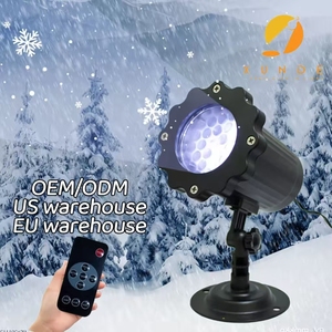 Luz LED de Copo de Nieve para Exteriores, IP65, Decoración Navideña para Jardín y Césped, Luz de Proyección con Control Remoto - Product Image 1