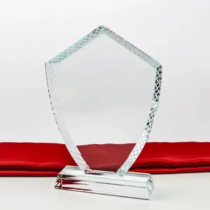 Toptan yeni tasarım özel zeytin desen kristal boş plaket ödül renkli baskı temizle cam kalkanı kupa ödülleri