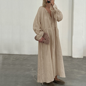 Vestido largo holgado de <span class=keywords><strong>lino</strong></span> y algodón para mujer, verano 2026, personalizado, con manga larga, cordón ajustable y puños acampanados, estilo maxi relajado, de fábrica OEM - Product Image 1
