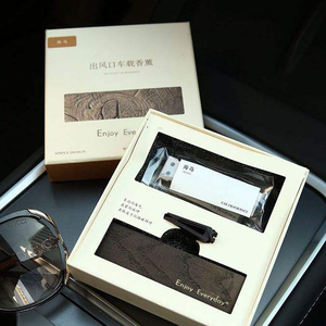 Clip de ventilation de <span class=keywords><strong>voiture</strong></span> en bois pour huiles essentielles solides, rechargeable, parfum personnalisé de qualité supérieure - Product Image 6