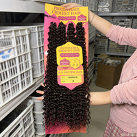 Extensions de cheveux synthétiques bouclés Julianna Premium résistantes à la chaleur 4X 300g en fibres protéinées bio organiques pour tresses au crochet