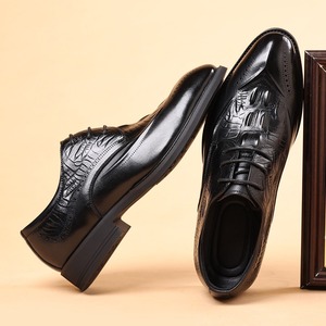 SAISON DES MARIAGES BEST-SELLER Chaussures Derby en Cuir de Vache Style Italien pour Mariés Détails Brogue Vintage Couleur Unie Noir Chaussures <span class=keywords><strong>Homme</strong></span> - Product Image 4