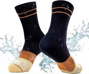 جوارب المشي لمسافات طويلة من Think 3 جوارب مضادة للماء للرياضة في الهواء الطلق جوارب مضادة للماء قابلة للتنفس