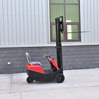 Chariot élévateur électrique compact à trois roues avec batterie au plomb, pneus pleins, déplaceur latéral hydraulique, transpalette d'entrepôt